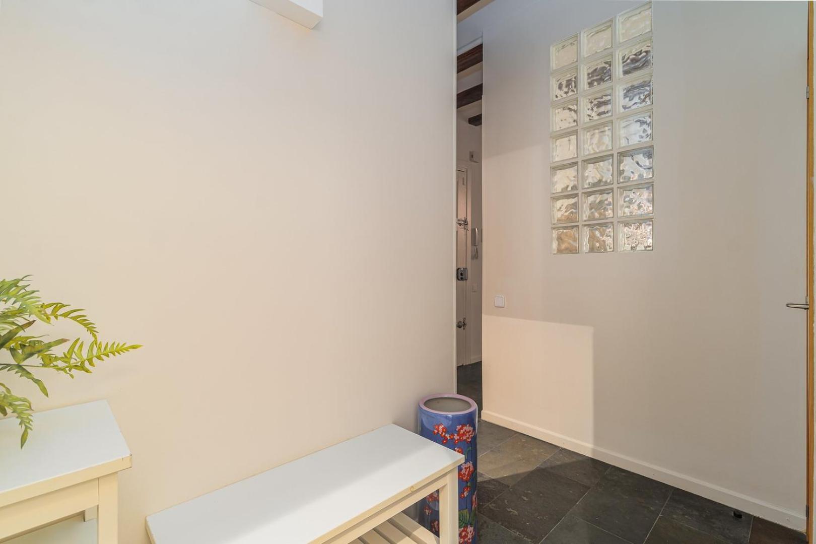 Guestready - Sunny Flat In El Gotic Apartment *