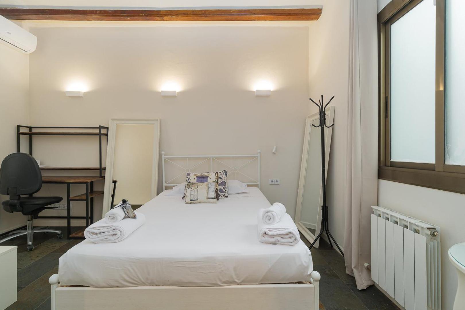 Guestready - Sunny Flat In El Gotic * Barcelone
